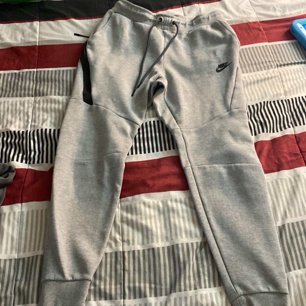 Nike joggers